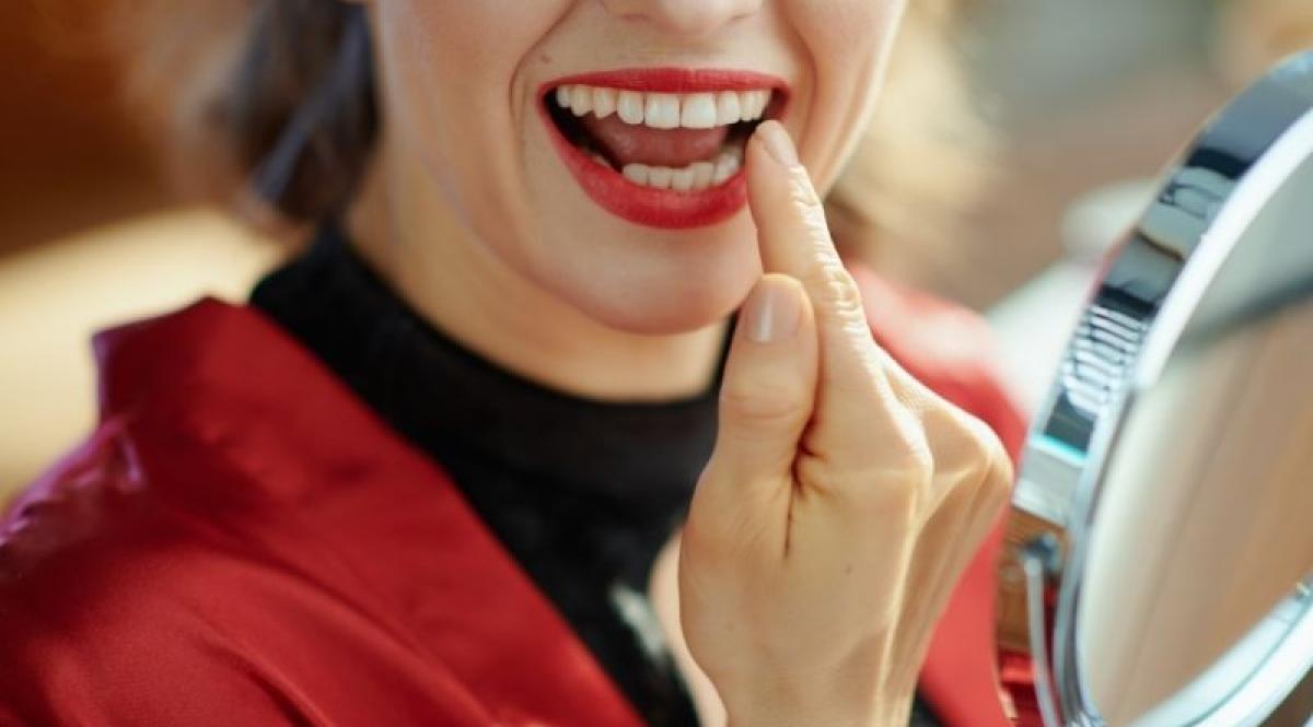 Denti che si muovono